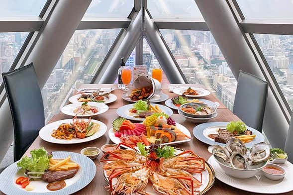 Dinner at Baiyoke Sky Hotel
