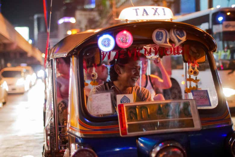 Visiting Bangkok on a tuk tuk