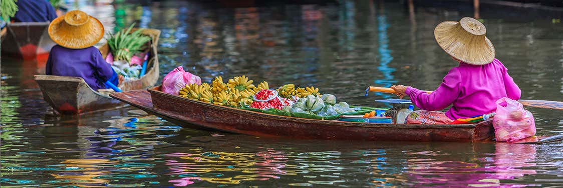 Damnoen Saduak Floating Market